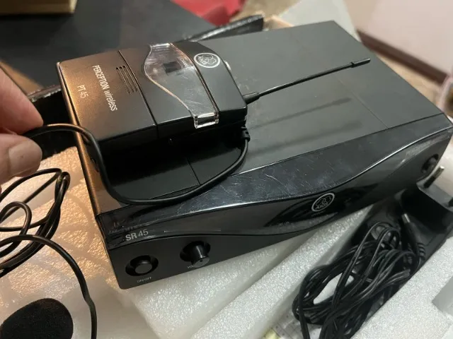 Microfone Lapela AKG sem fio