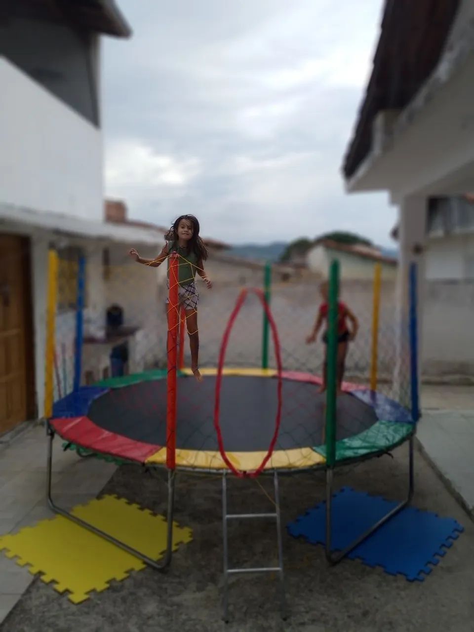 Trampolím para crianças - Foto 4