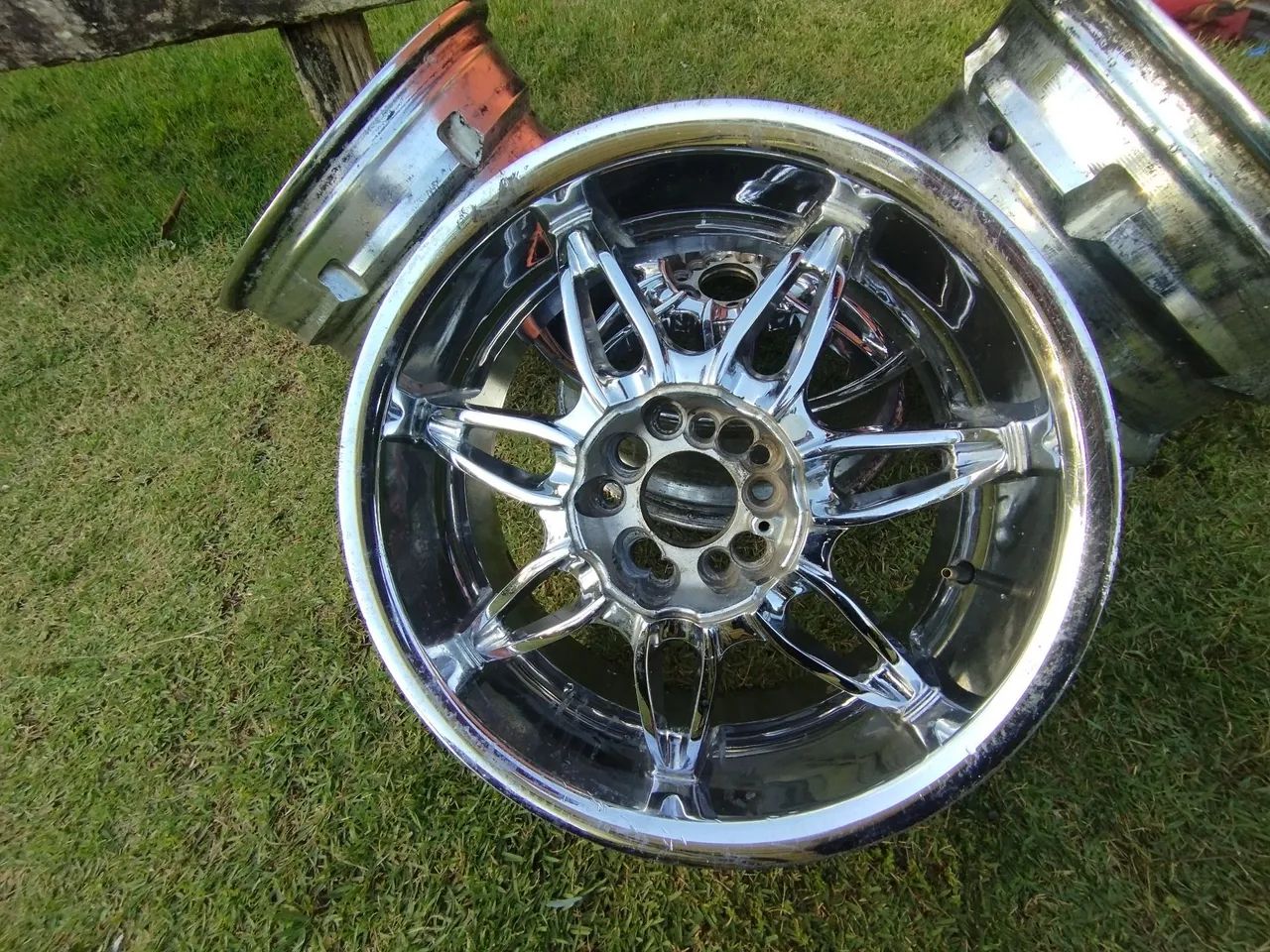 Vendo ou troco rodas azari 17 por aro 15 ou 16 do meu interesse.... - Foto 3