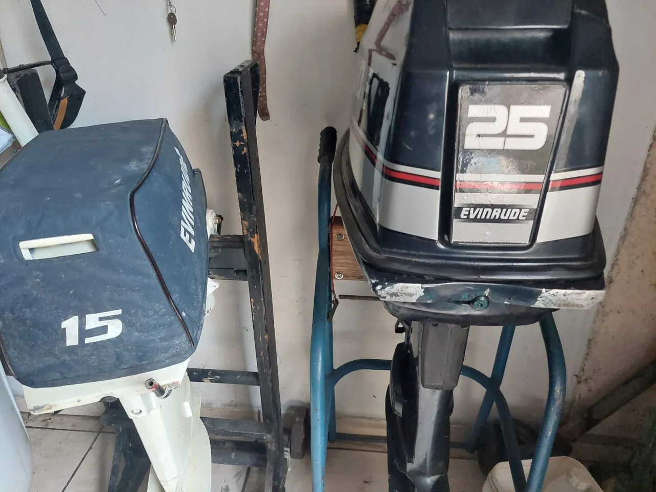 Motores de Barco Evinrude 15 e 25HP