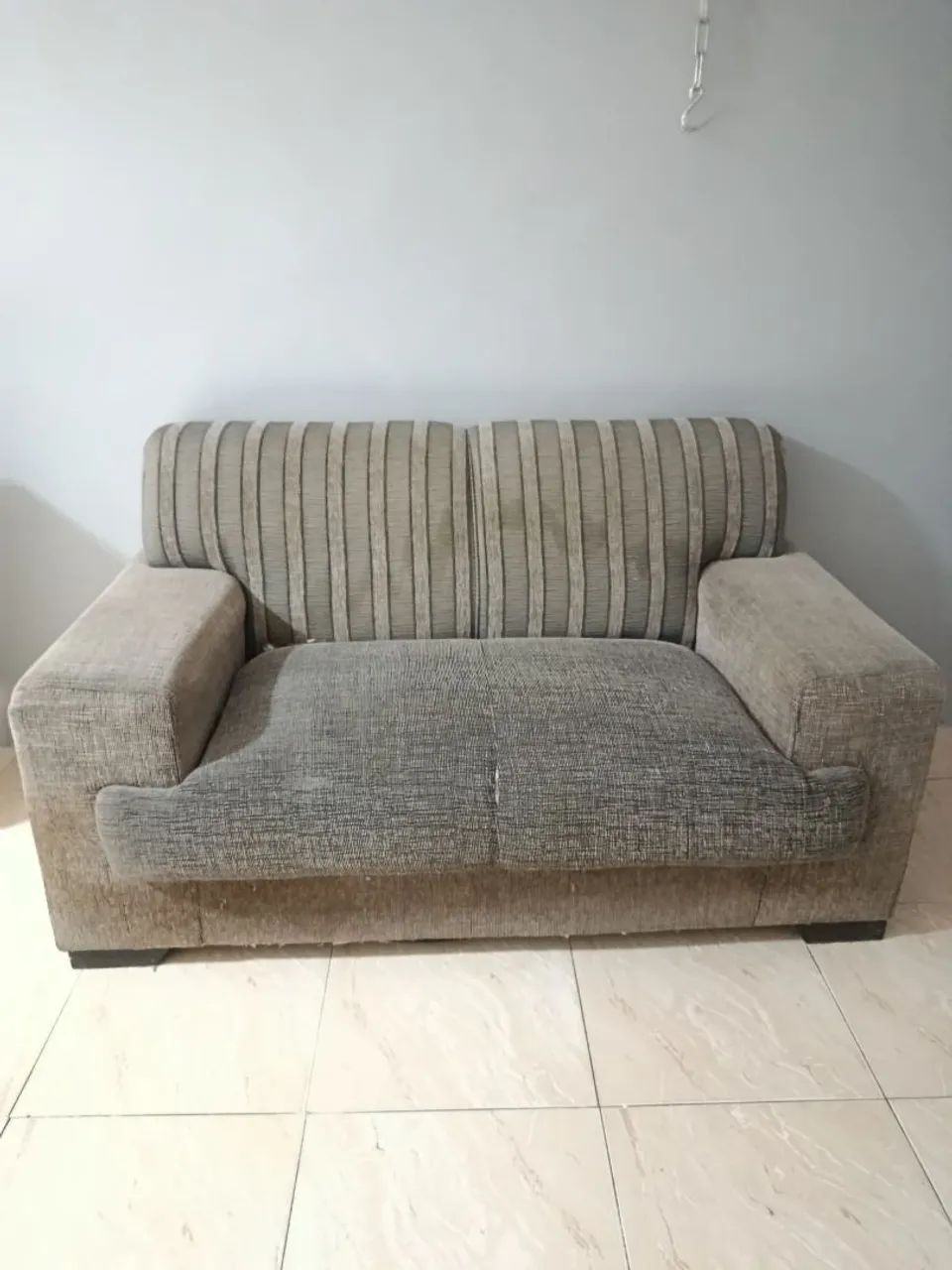 Sofá de 3 e 2 lugares jogo - Foto 2