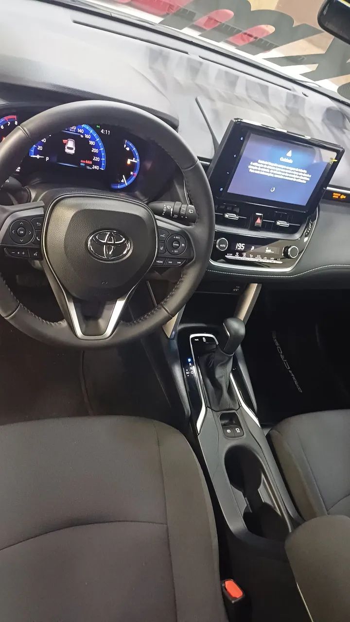VENDO COROLLA  CROSS  2025 TOP - Foto 5