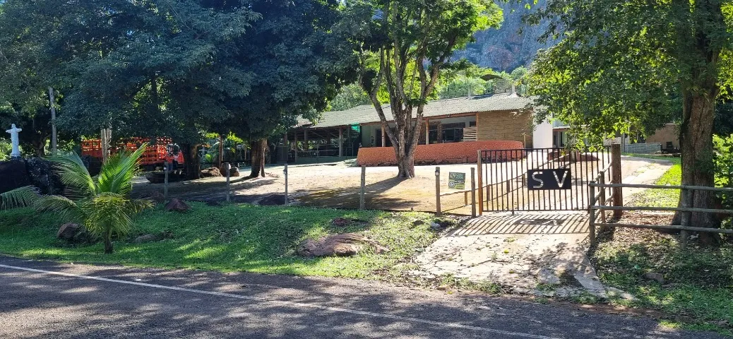 Vendo restaurante com área para loteamento