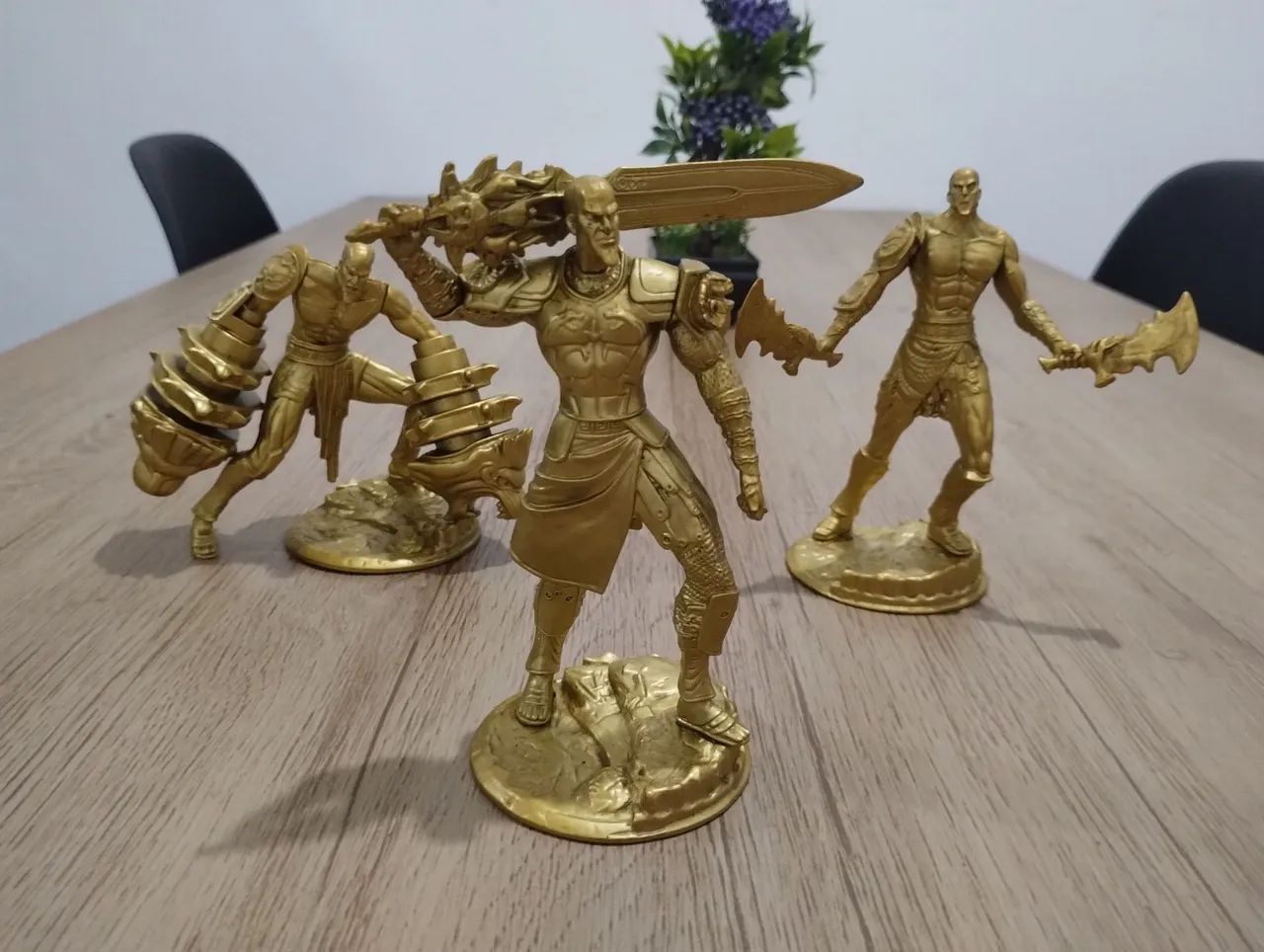 Bonecos Kratos  - Foto 3