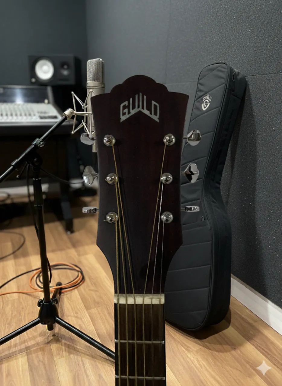 Violão Guild D-240e Limited - Flamed Mahogany - Instrumentos