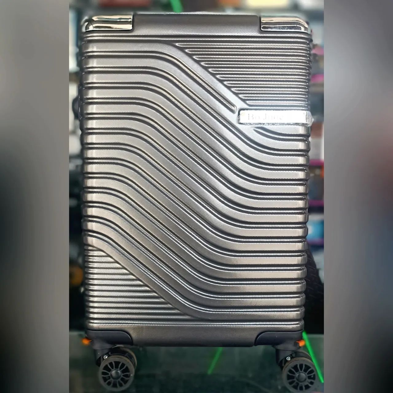 Mala de bordo 10kg 4 rodas (Honestidade e Qualidade é na distribuidora JK eletrônicos)