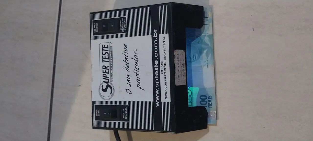 Detector de cédulas falsas Super Teste