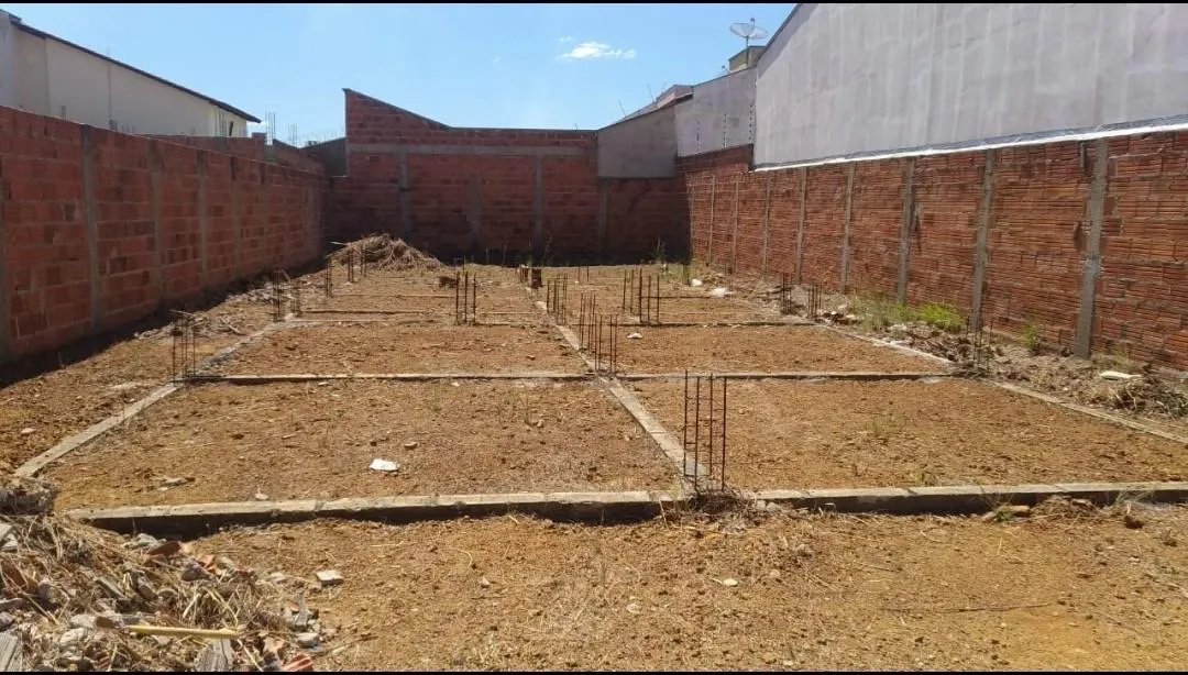 Lote quitado no setor Jardim América (Porto Nacional) 