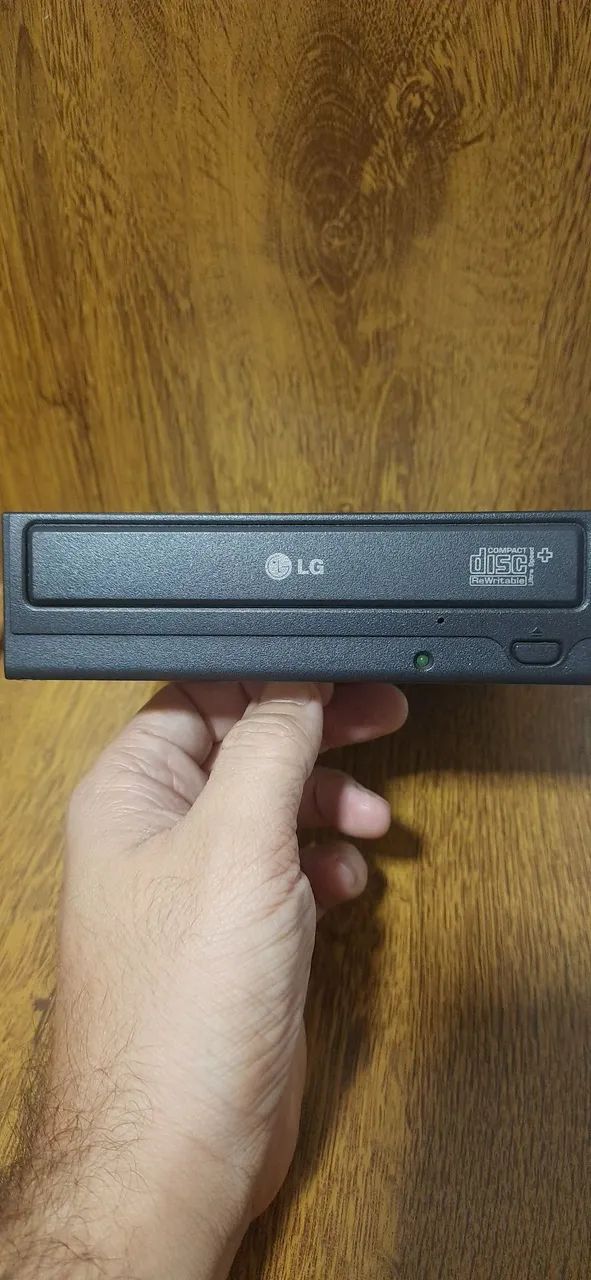 Leitor e gravador de CD LG