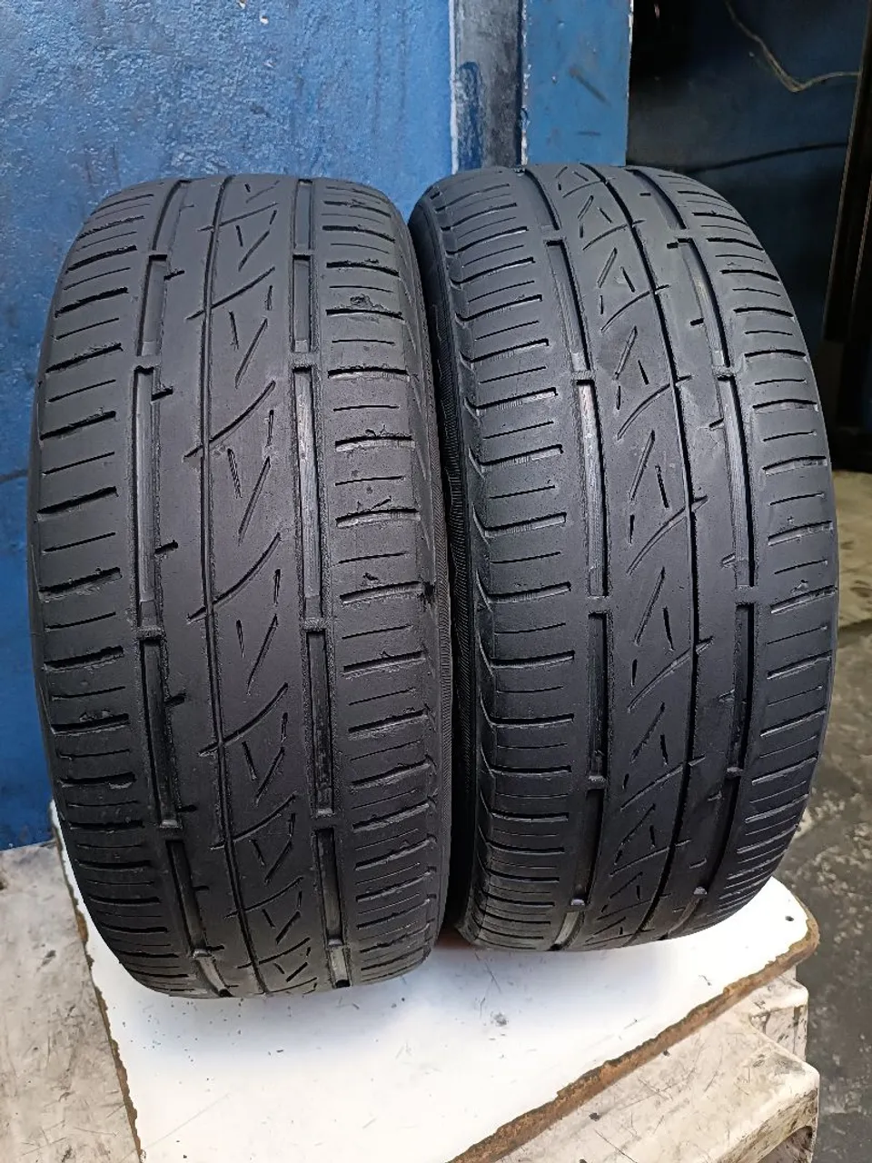 Par de pneus 205/55r16