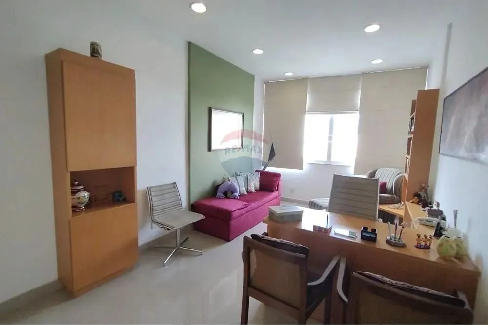Salas comerciais integradas à venda na Tijuca, com 63m², por R$ 450.000