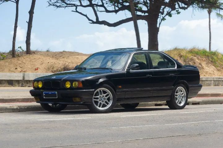 BMW 540iA E34 -1995 - Placa Preta - M5 Tributo - Daily Drive