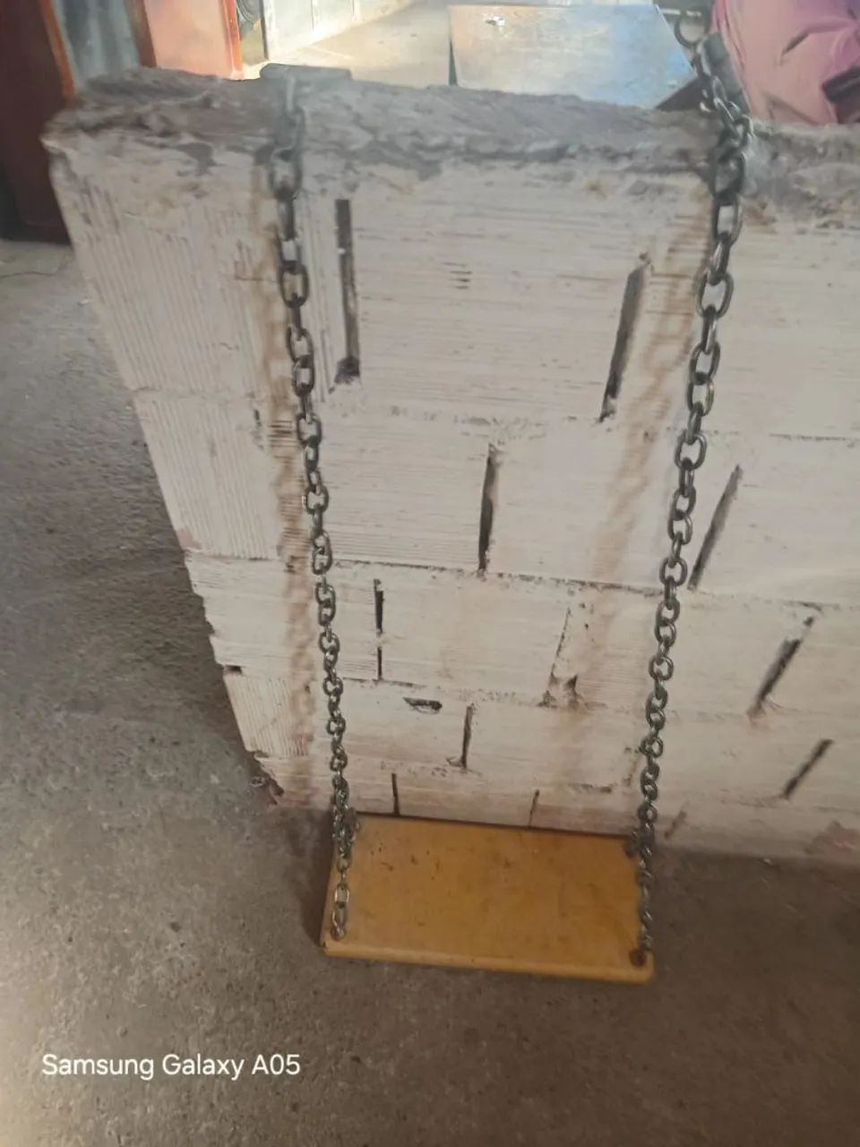 Balanço Infantil com Correntes