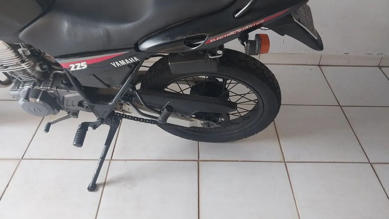 Tdm225  - Foto 3