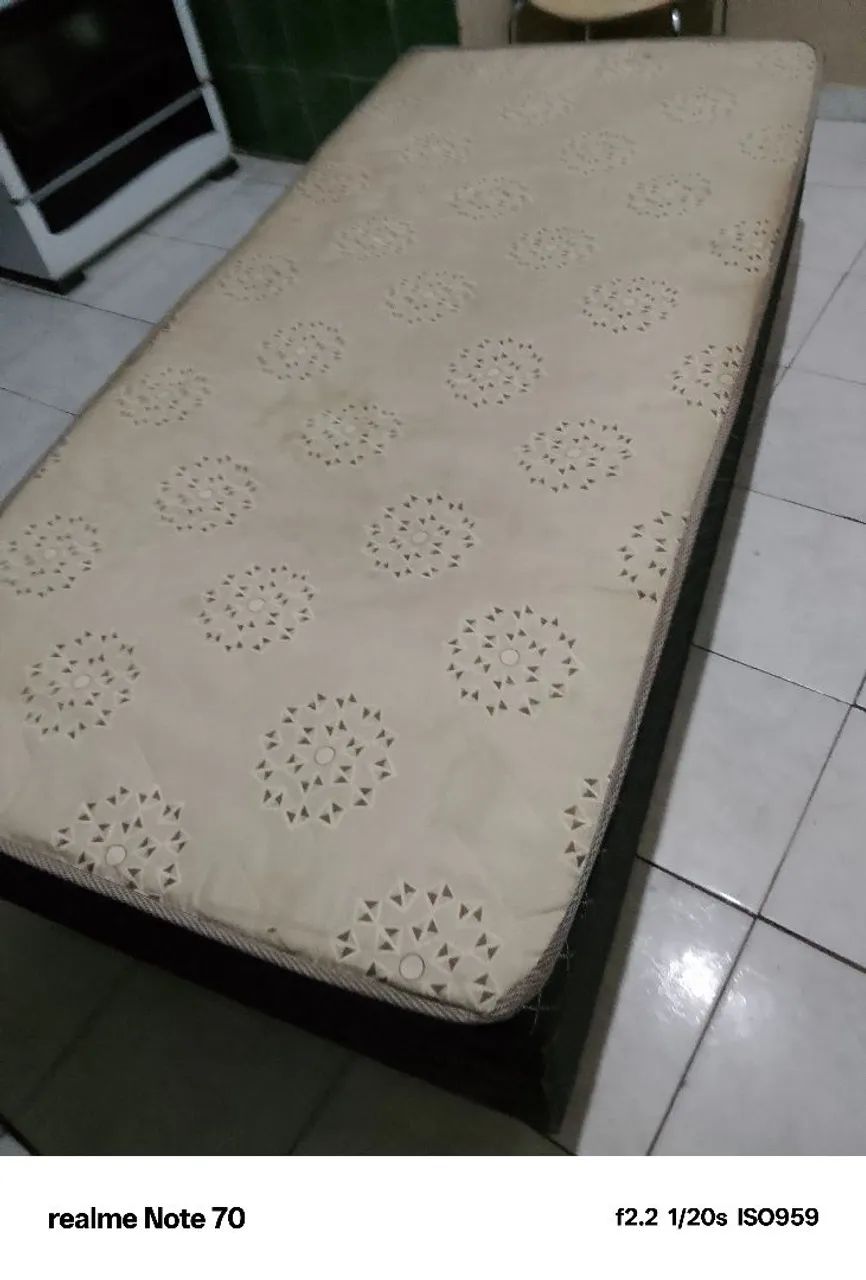 Base box solteiro 