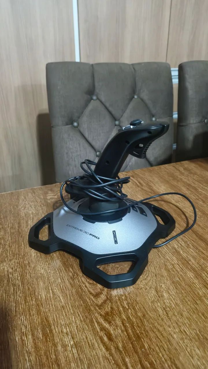 Joystick Logitech Extreme 3D Pro - Foto 3