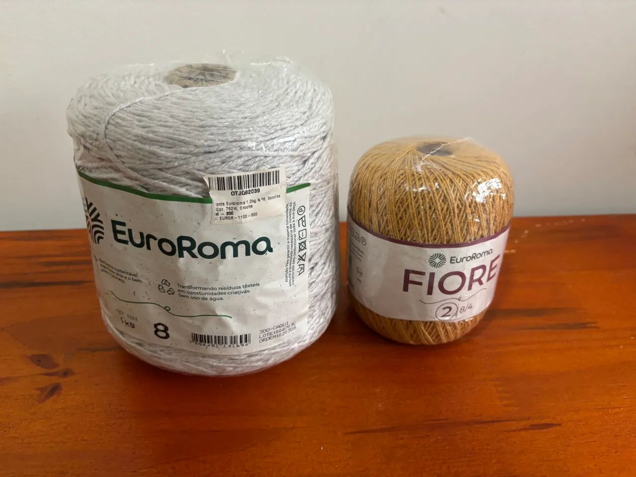 Linhas Fiore para tricô e crochê 500 e 750 metros