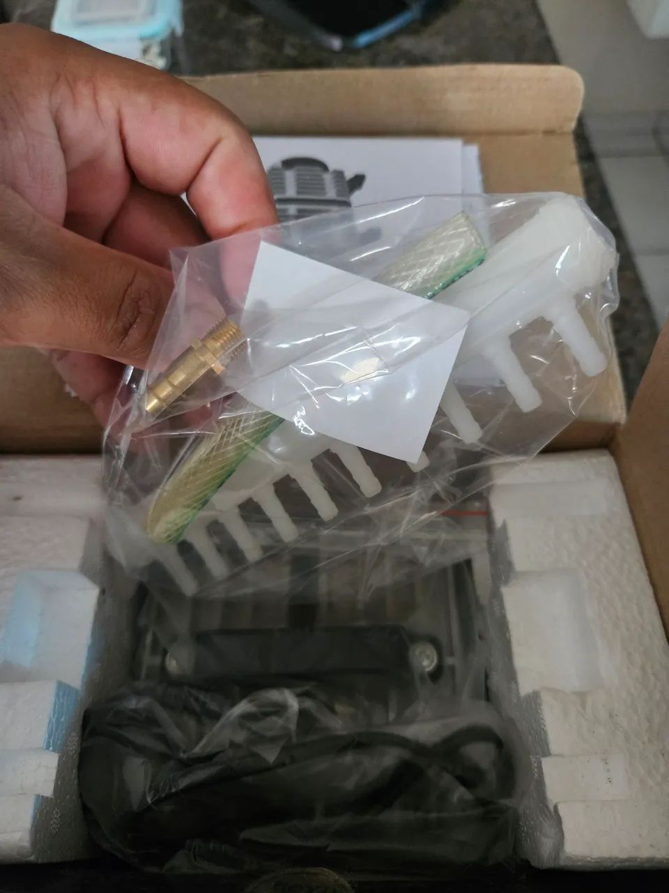 COMPRESSOR DE AR ELETROMAGNETIC (BOYU). - Foto 2