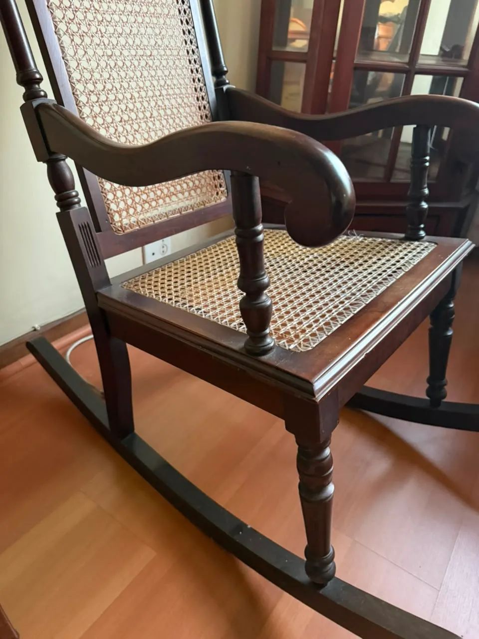 CADEIRA DE BALANÇO  - Foto 2