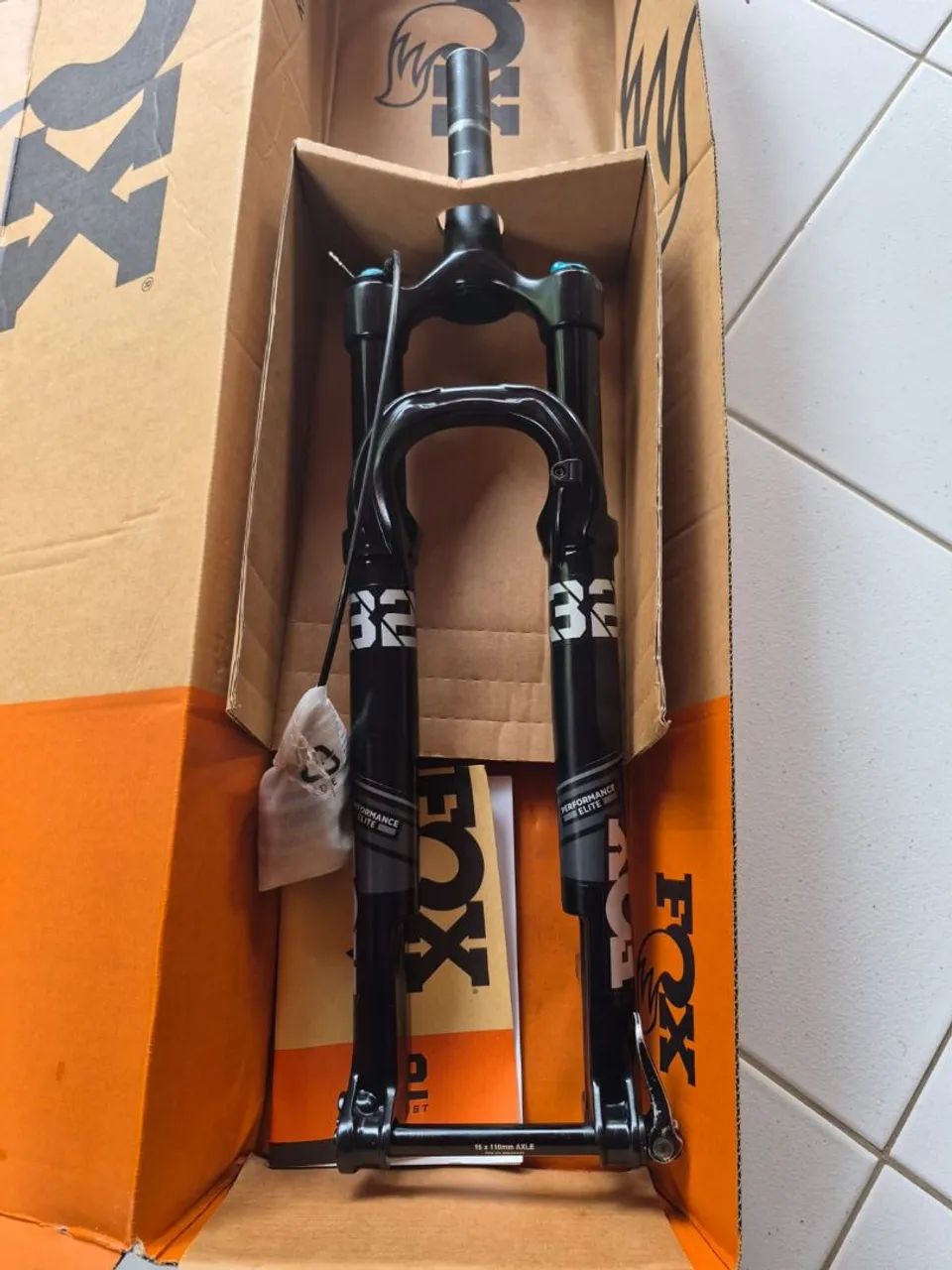 Suspensão Fox Performance Elite 32