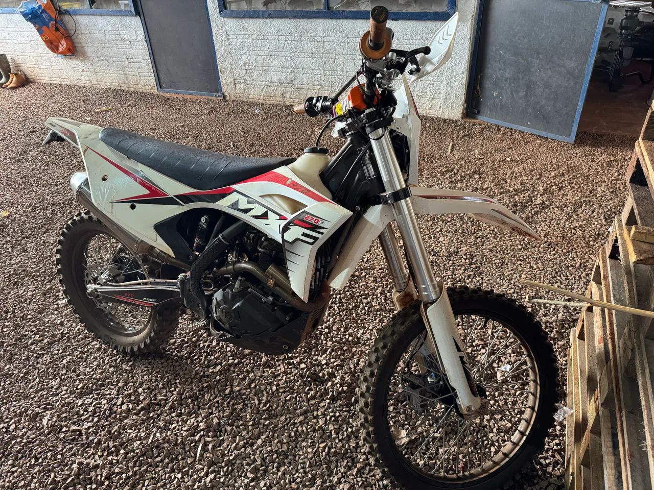 Mxf 270f