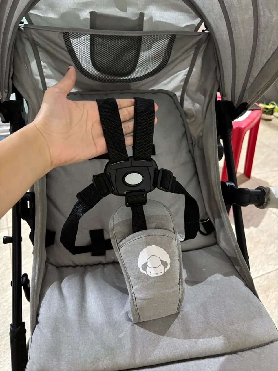 Carrinho de bebê com bebê conforto 2 em 1 - Foto 3