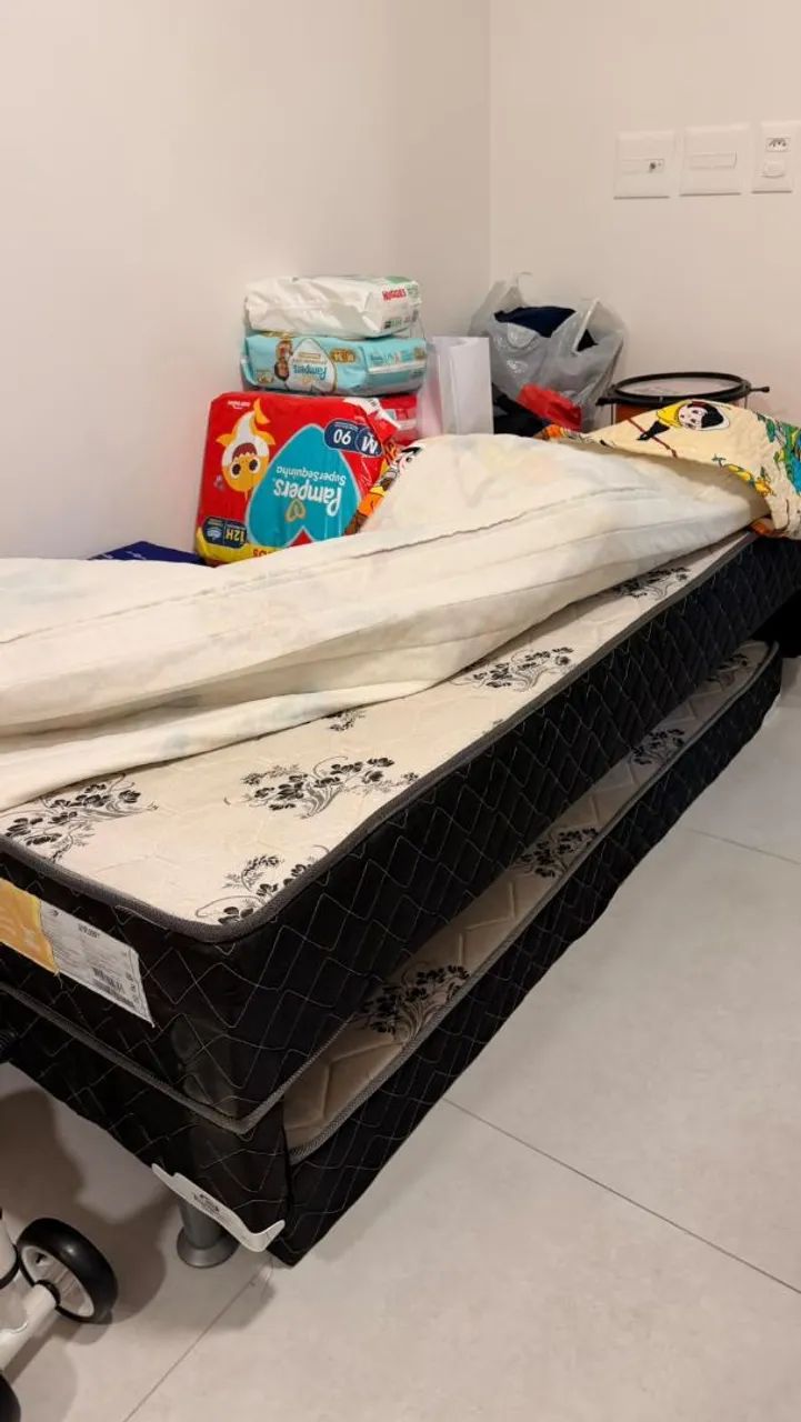 Cama de solteiro 