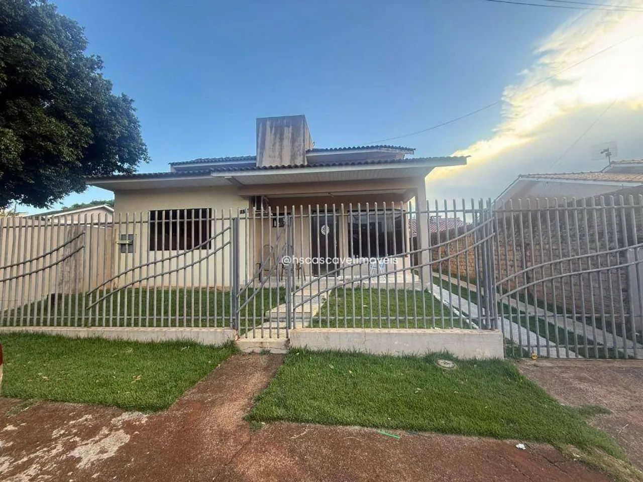casa em Corbélia com 3 quartos e edícula