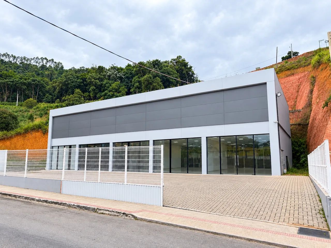 Alugo área Comercial - Foto 2