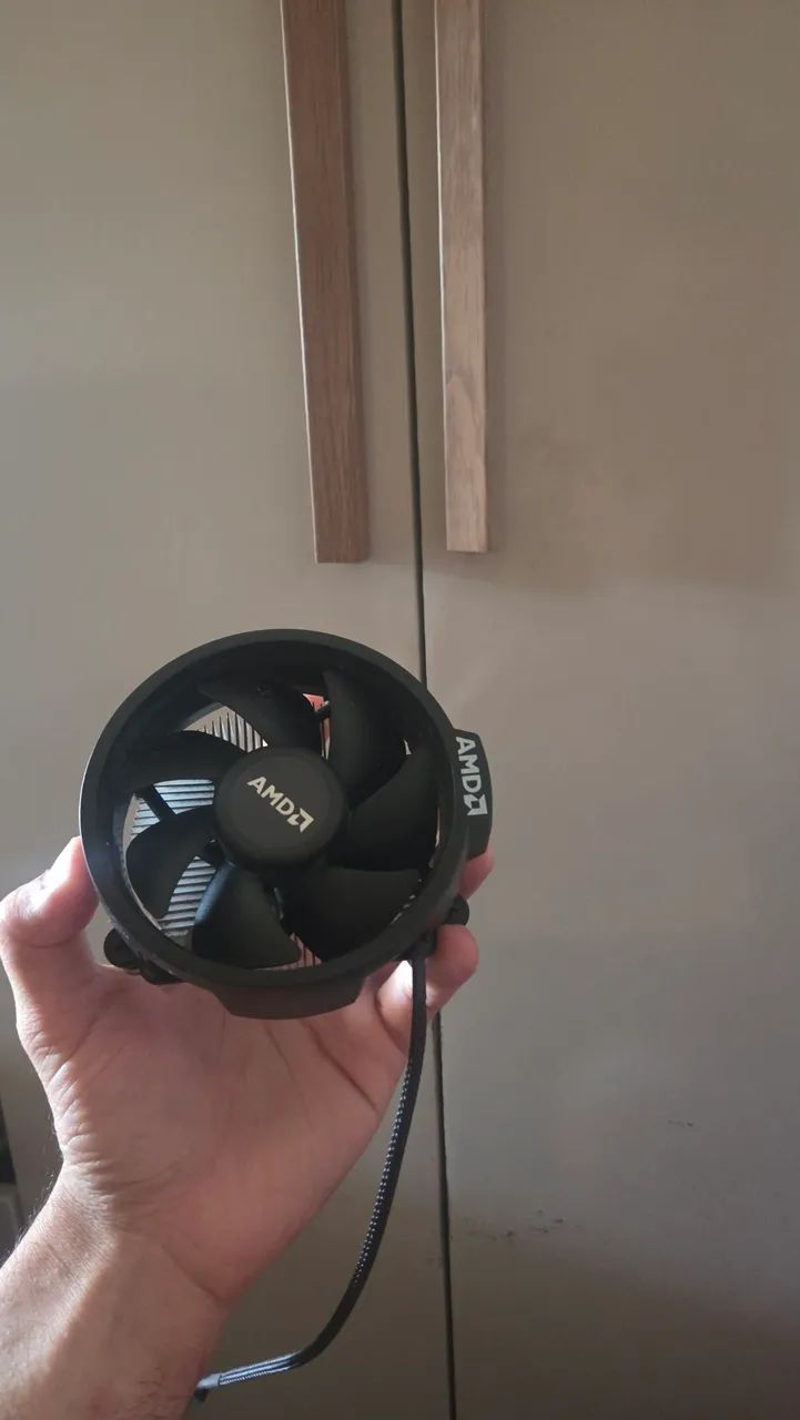 Processador AMD Ryzen 5 1600 com Cooler original - Foto 4