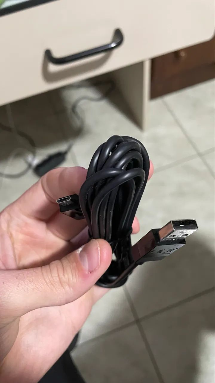 Cabo USB para controle Xbox One original - Foto 3