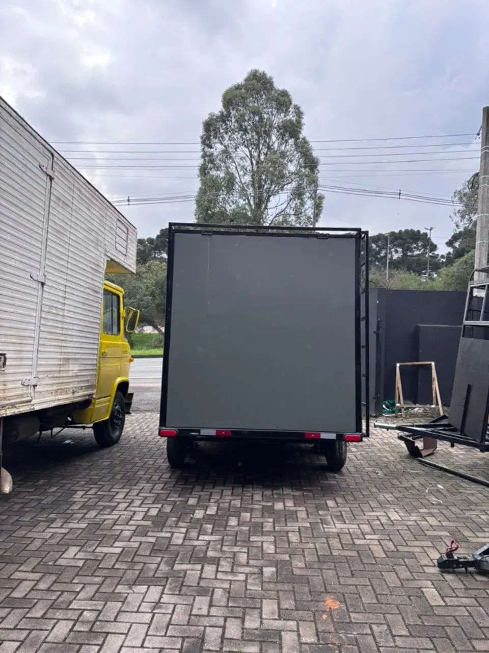TRAILERS ESPECIAIS  - Foto 3