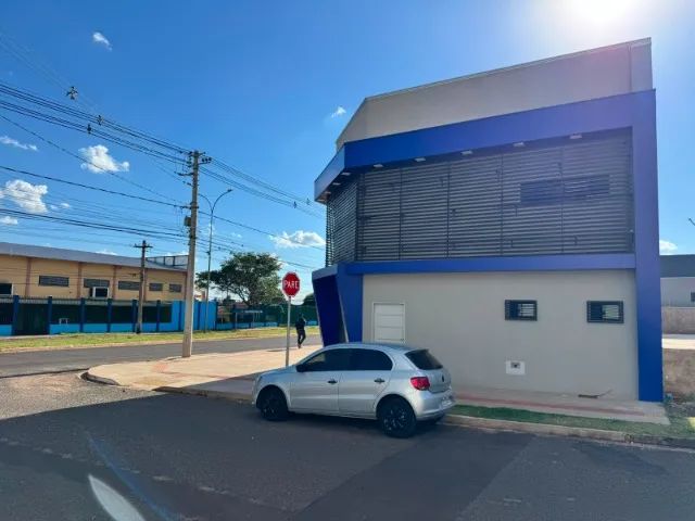 Salão Comercial de 268 m² - Mata do Jacinto - Foto 2