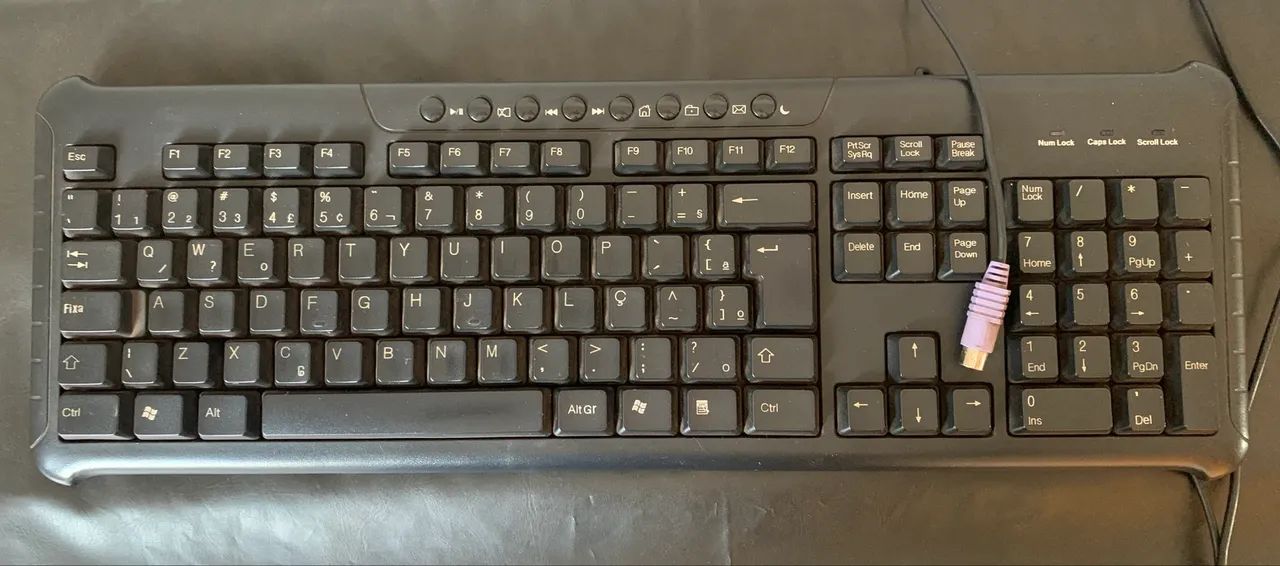 Teclado usado com conexão PS2 (4 unidades disponíveis) - Foto 2