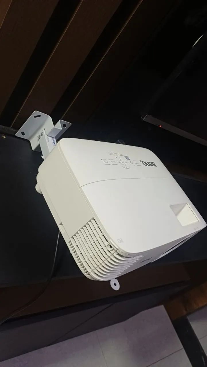 Projetor Benq HDMI  - Foto 5