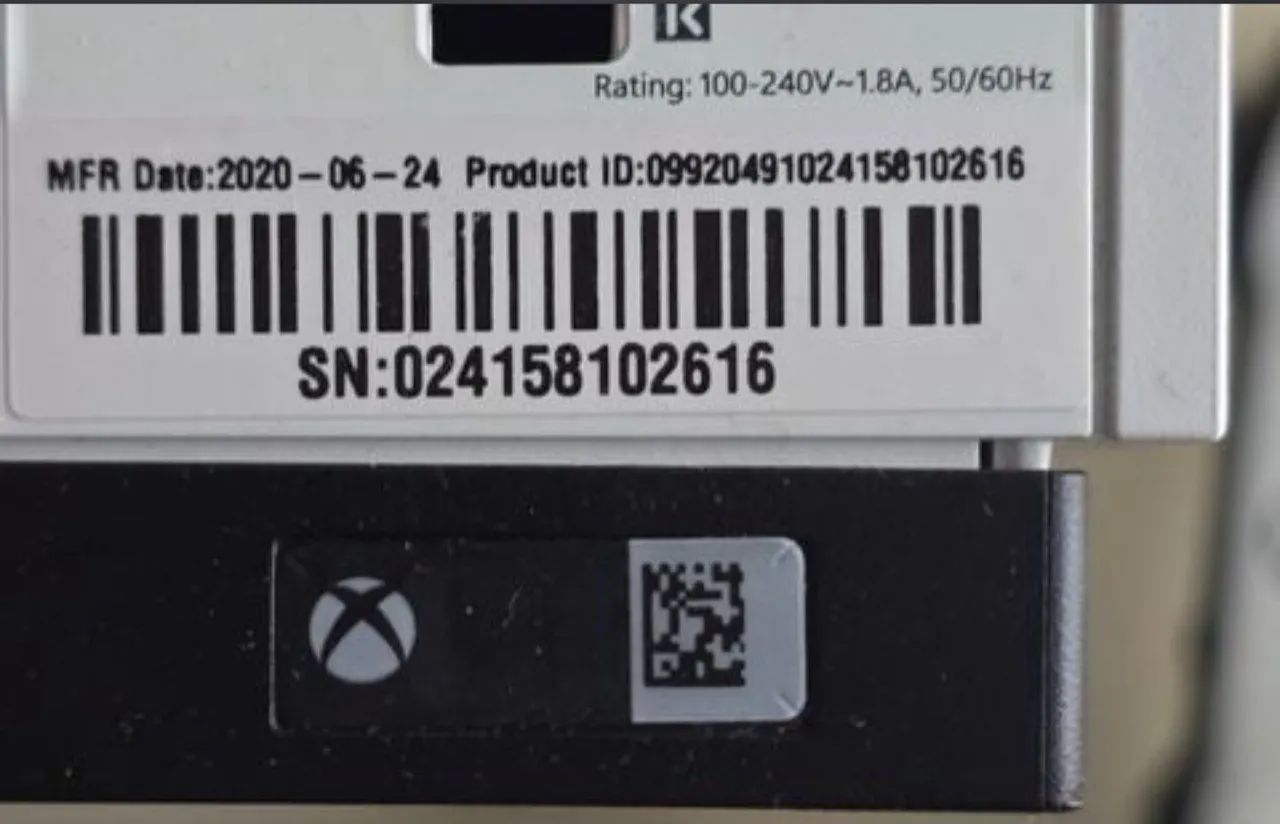 xbox one s 1tb com 2 controles - Foto 4
