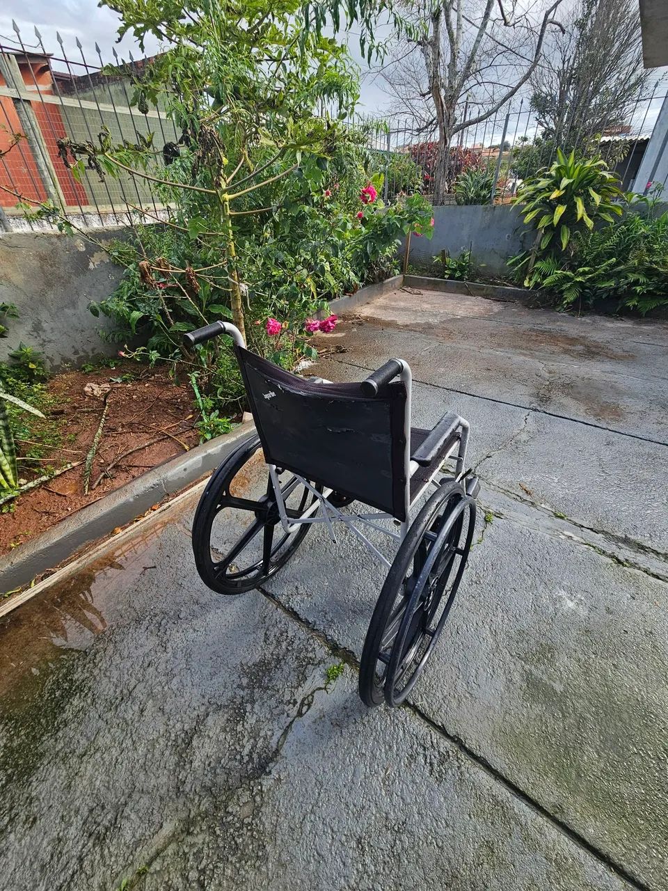 Cadeira de rodas - Foto 3