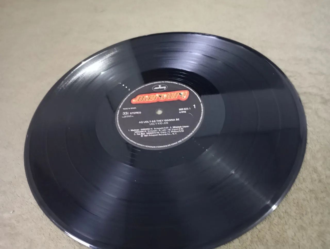Disco Vinil Lp -  UGLY KID JOE - ótimo estado  - Foto 3