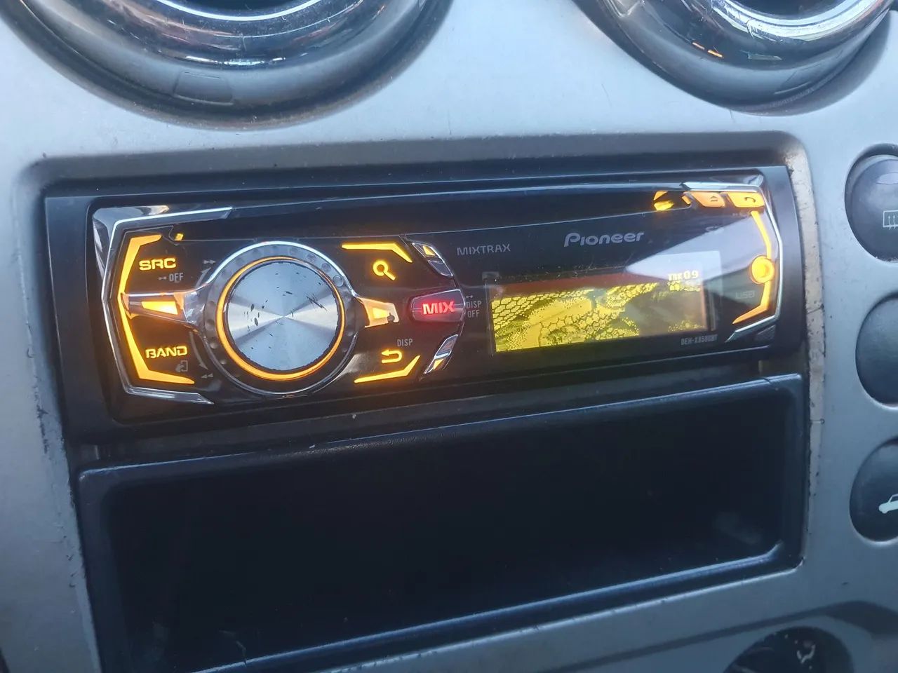 Toca cd pioneer golfinho com Bluetooth deh.x 8580bt  - Foto 5