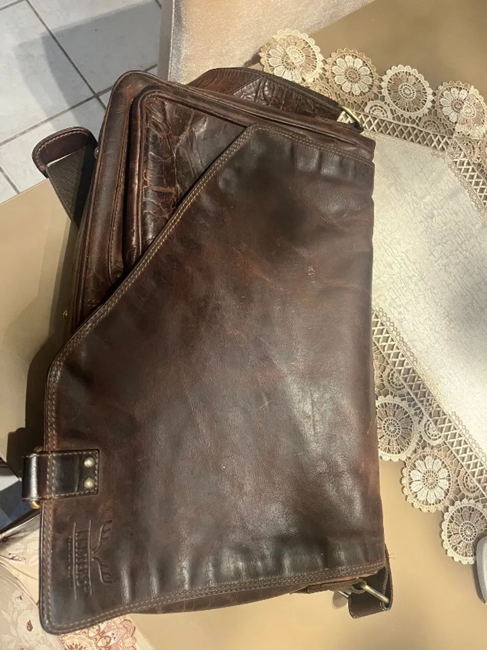 Bolsa Carteiro em Couro de Búfalo  - Foto 4