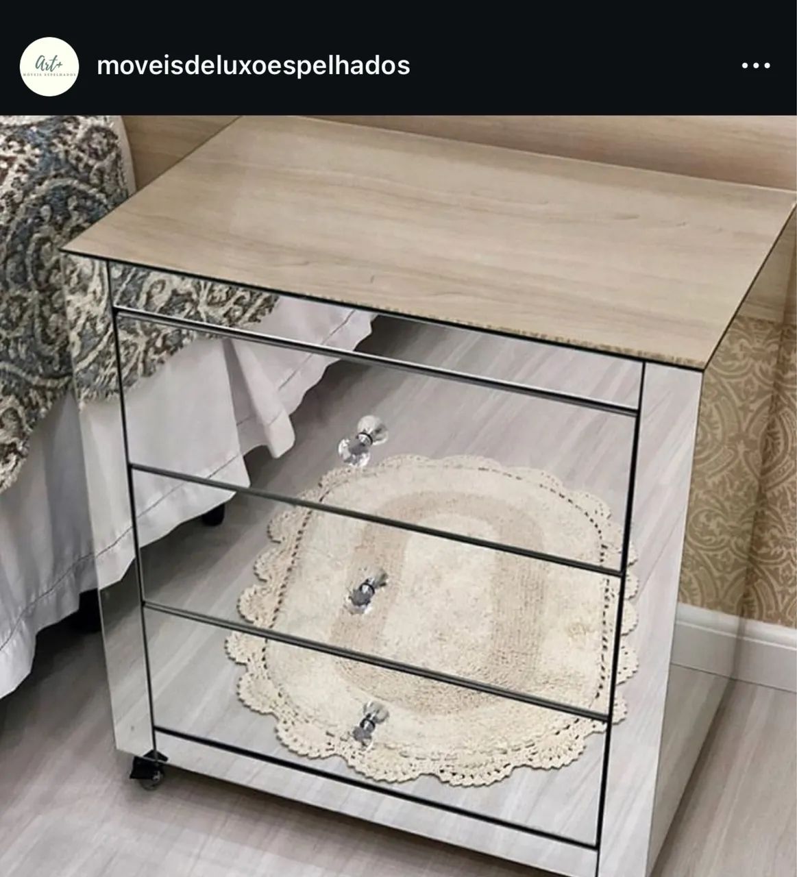 Mesa de cabeceira espelhada - criado mudo  - Foto 2