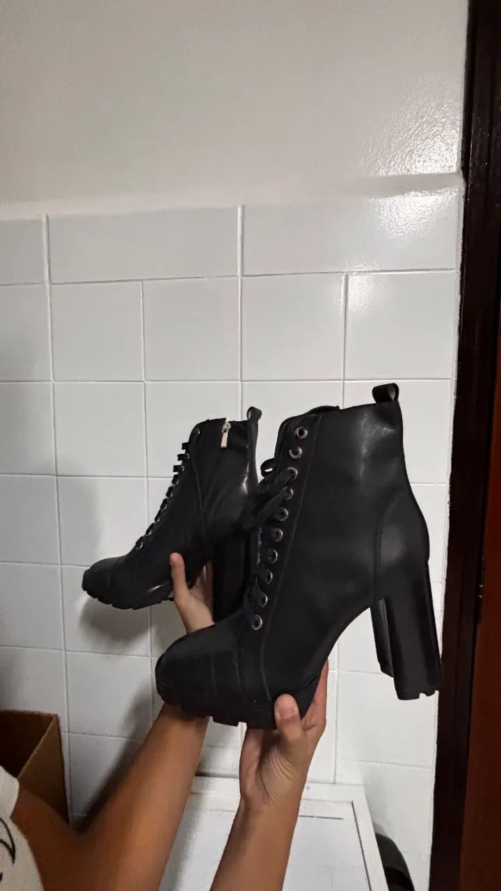 Sapatos usados 