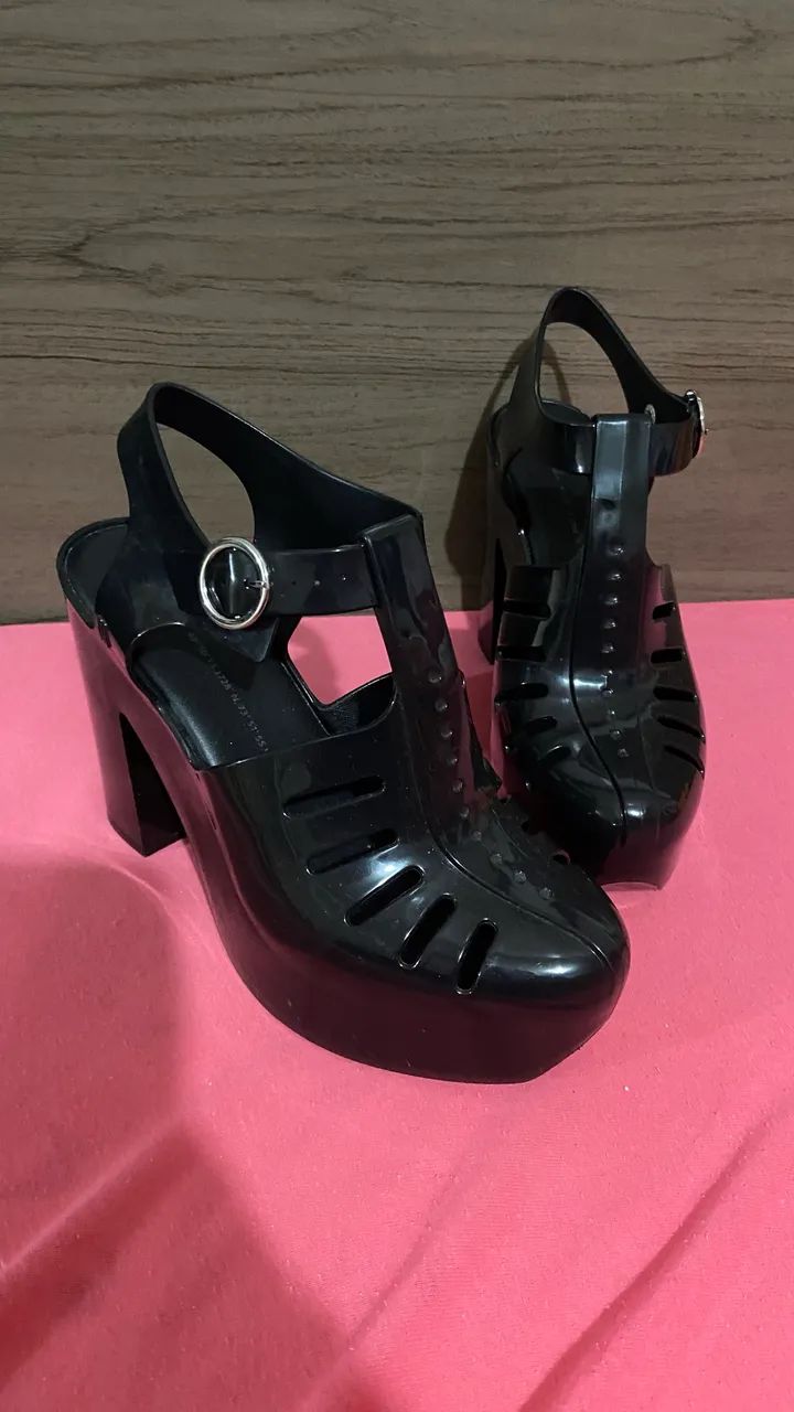 Melissa Aranha 38