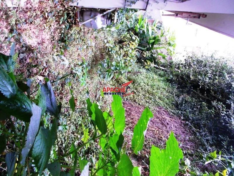 Ampla casa. Em Viçosa-MG - Foto 2