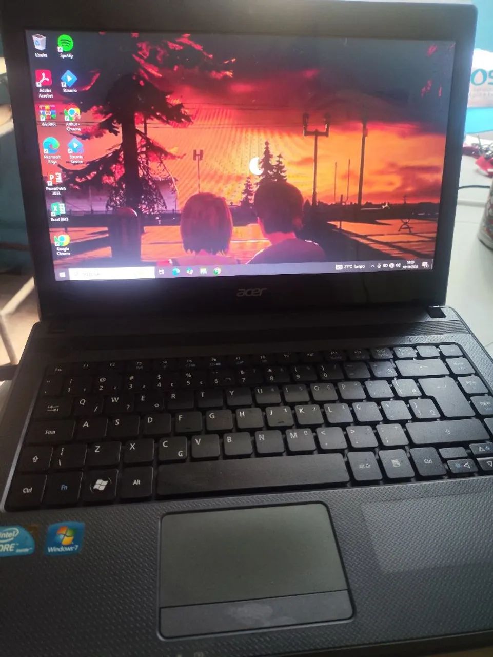 Notebook Acer i3 8gb 