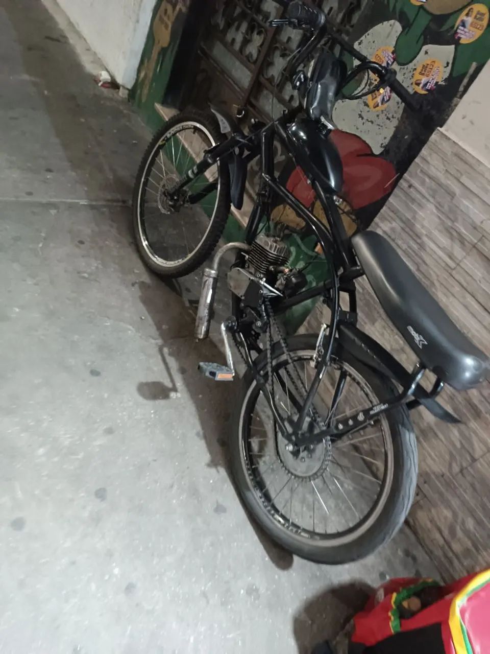 Bicicleta Motorizada 80cc Preta  - Foto 5