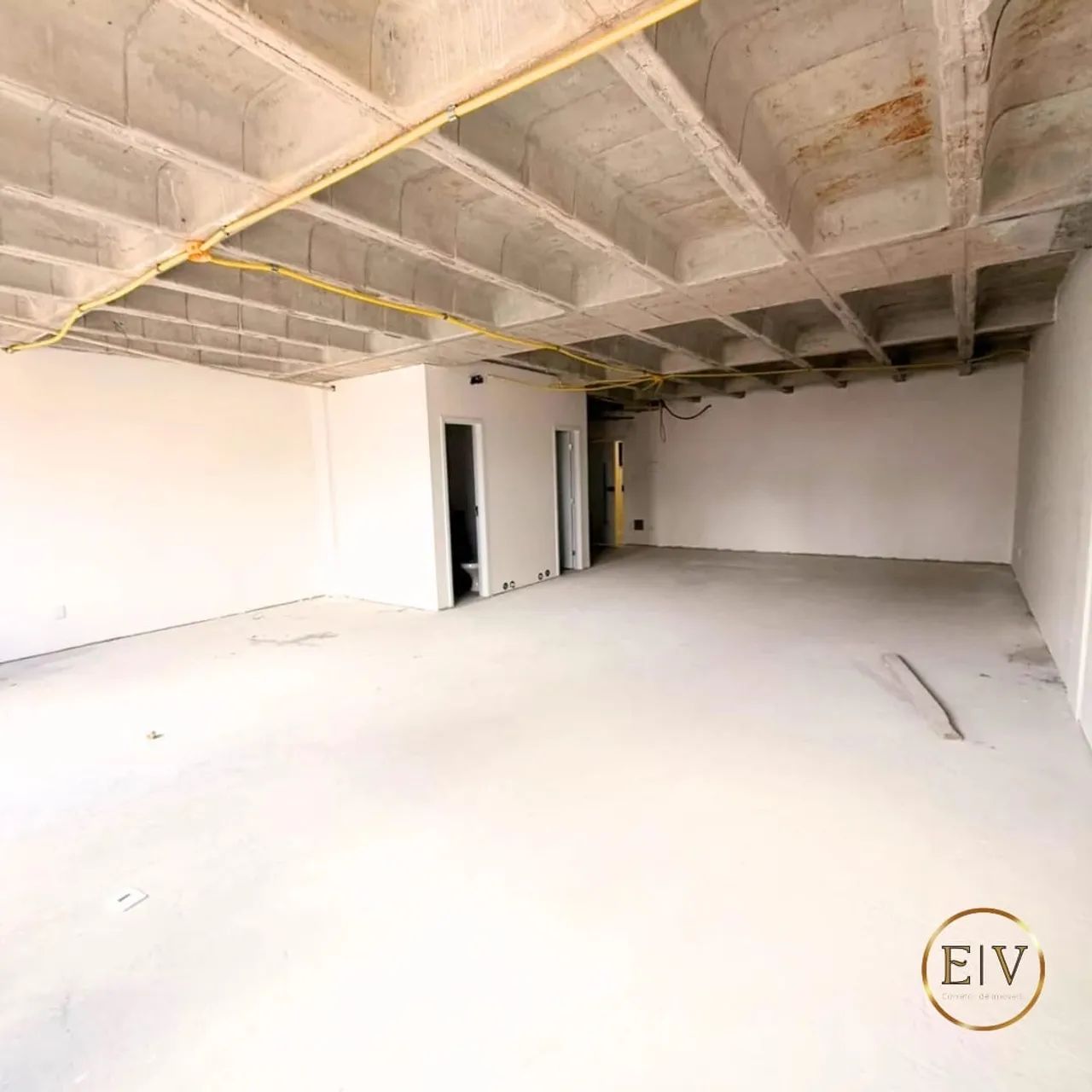 VENDO SALA COMERCIAL NO PORTO QUALITY  - Foto 4