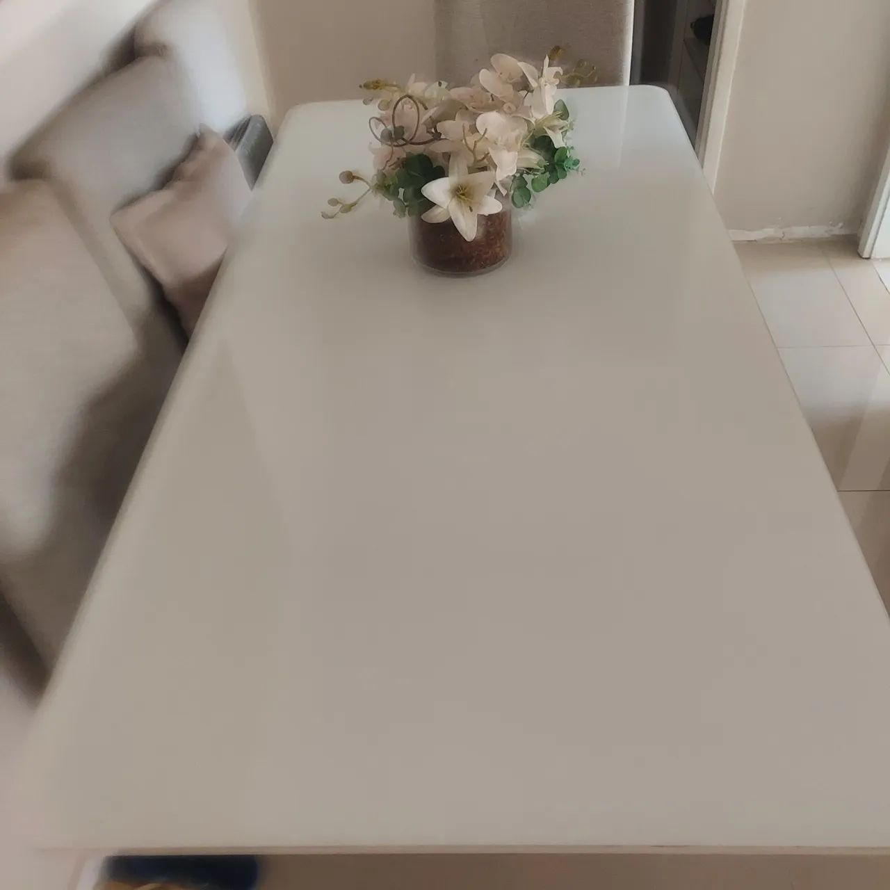 Mesa com tampo de vidro 6 lugares - Foto 3