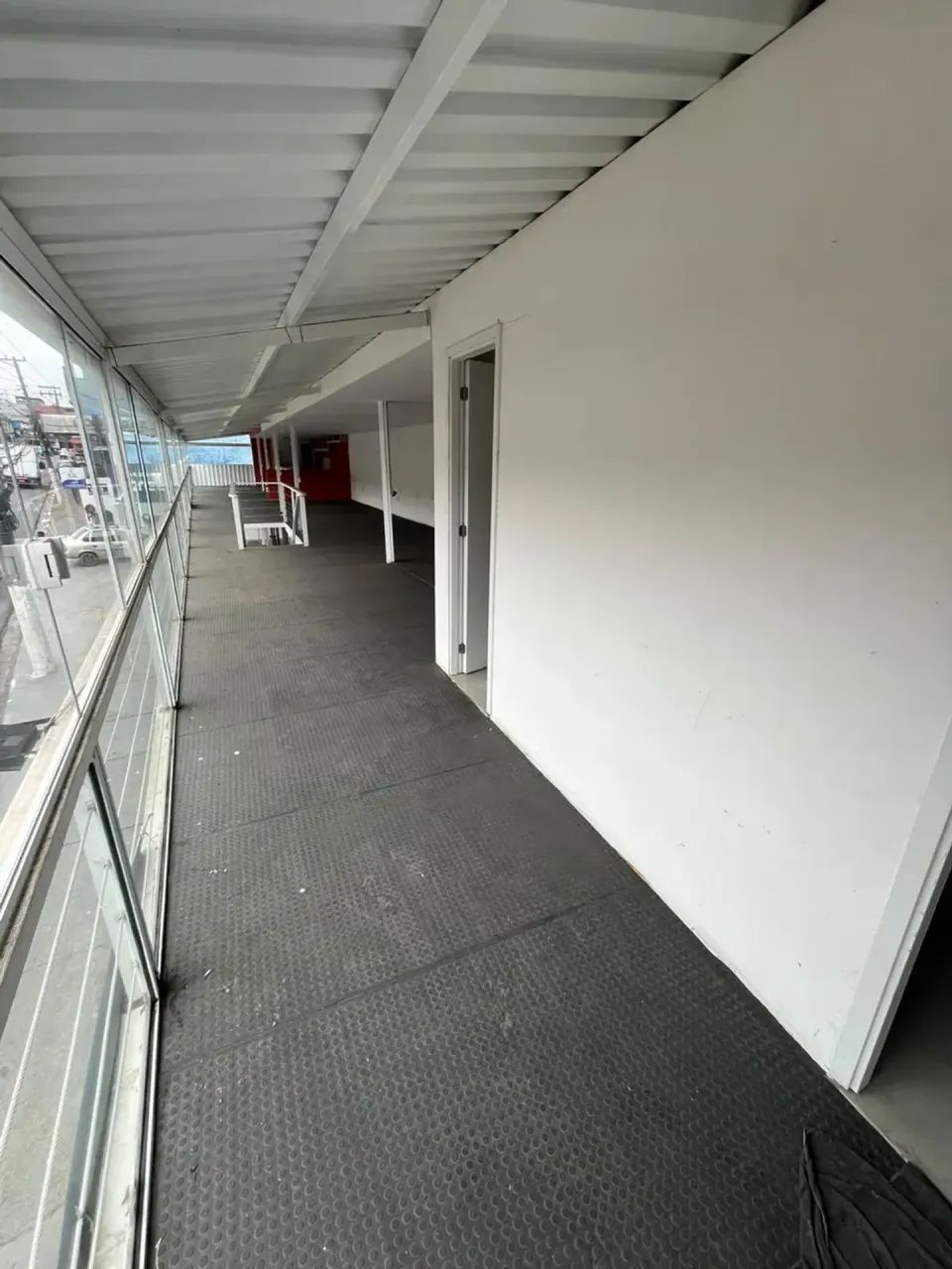 ESPAÇO COMERCIAL 170M² | FACHADA DE 30M - Foto 5