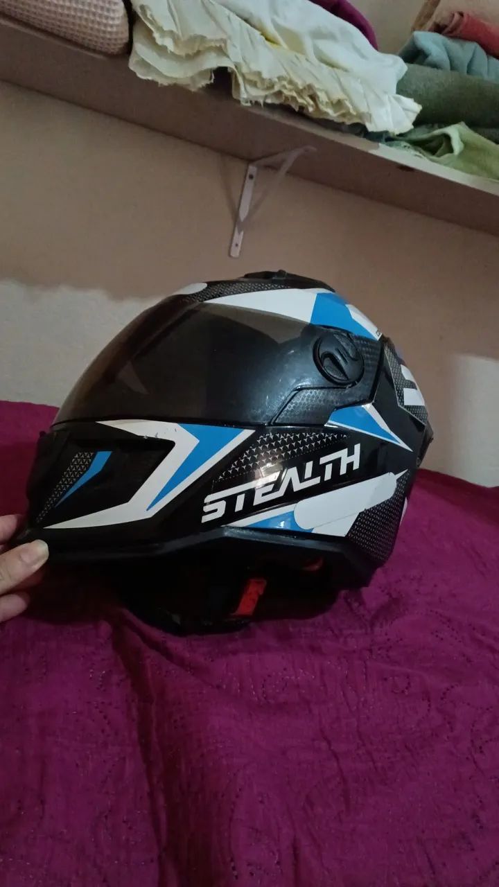 Capacete em perfeito Estado, bom para suas aventuras diária.  - Foto 3